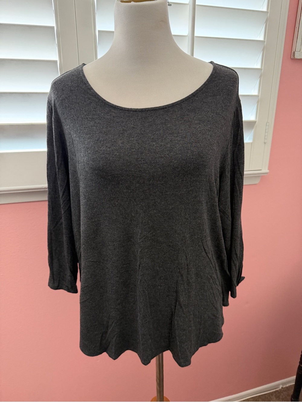 Philosophy Charcoal Gray Scoop Neck Long Sleeve Top